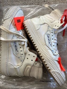 Off-White Kids White High-Top Sneakers with Neon Orange Tags